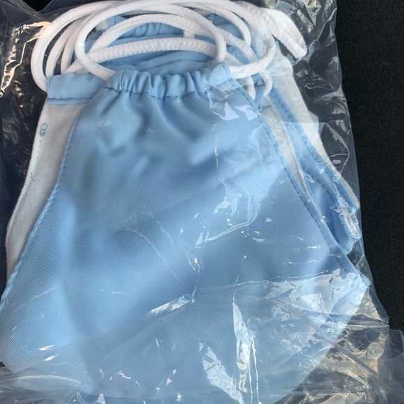 Face mask 😷 5 Pack $25 - Picture 3 of 5